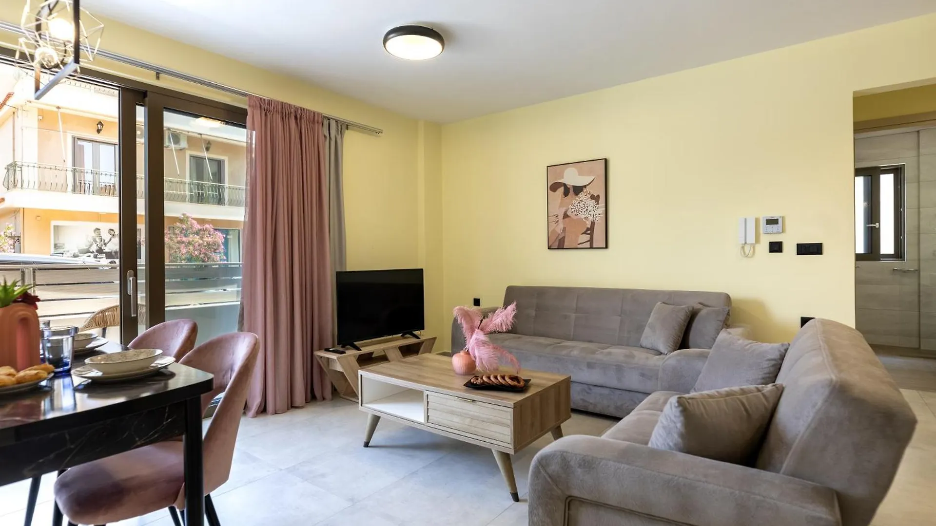 Meraviglia Residence - Ruby Apartment Аргостолион