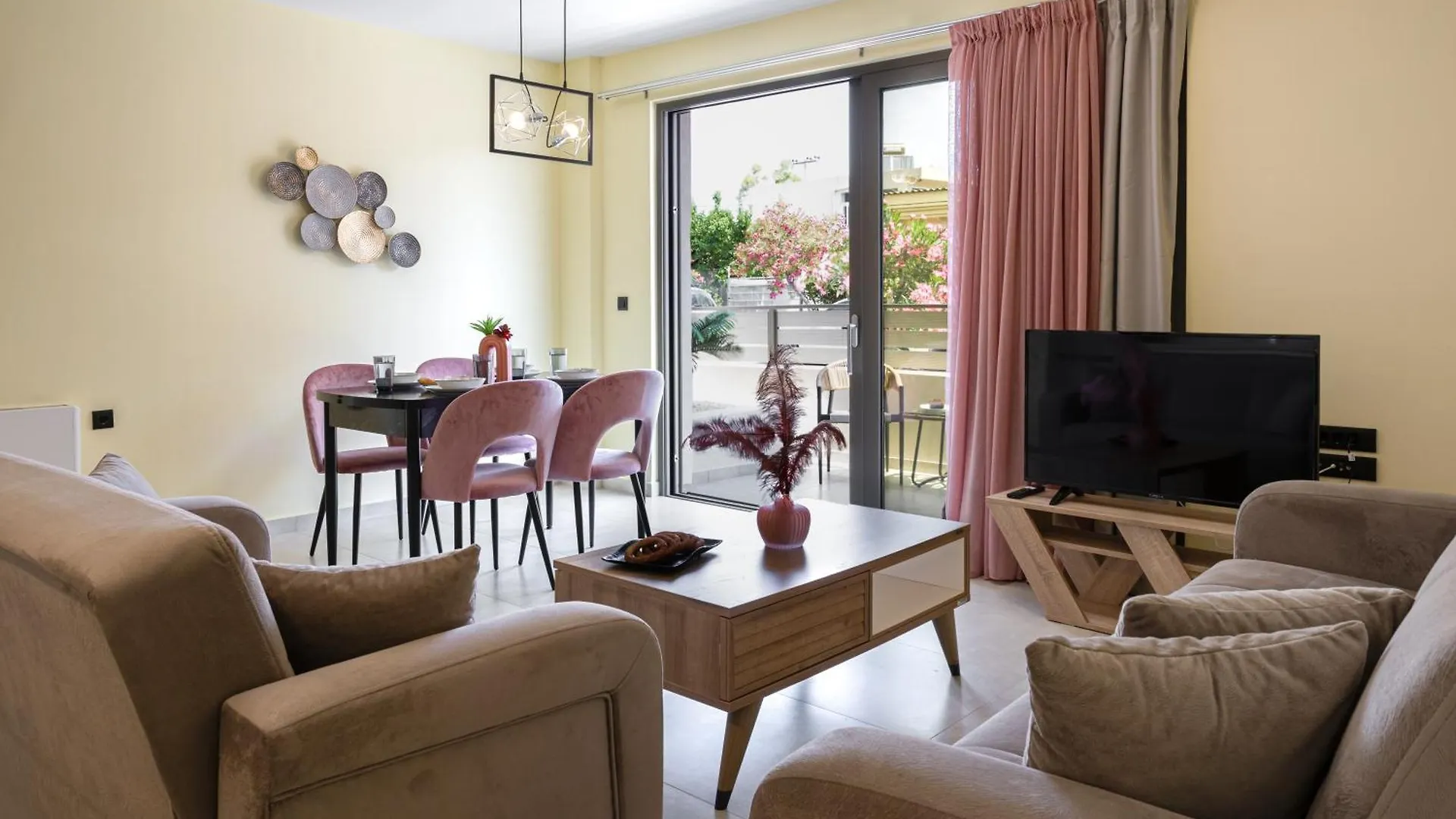 Meraviglia Residence - Ruby Apartment Аргостолион 0*,